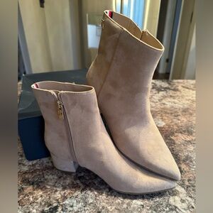 Tommy Hilfiger Beige Ankle Booties